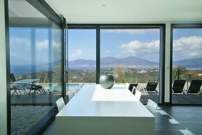 Sunset Villa With Bay View