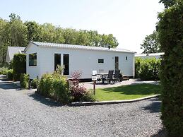 Tidy Chalet with Microwave near Wadden Sea