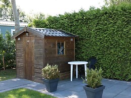 Tidy Chalet with Microwave near Wadden Sea
