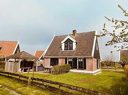 Comfortable Villa With Garden, Near the Wadden Sea