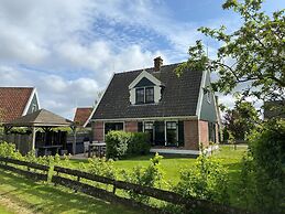 Villa With Garden Near the Wadden Sea