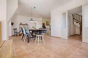 Villa in Rhone Alpes With Private Pool