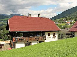 Countryside Apartment in Gmünd near Cross Country Skiing