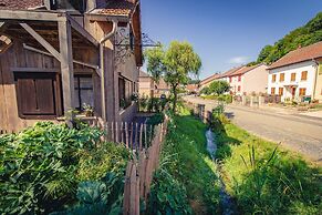 Saint-quirin Garden Stay