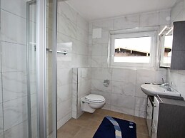 Cozy Apartment in Aschau im Zillertal near Ski Lift