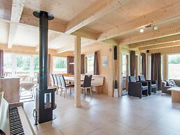 Spectacular Chalet near Ski Area in Sankt Georgen ob Murau