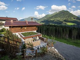 Magnificent Chalet in Neukirchen With Sauna