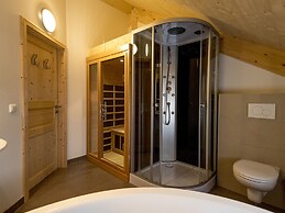 Lovely Chalet With Infrared Sauna