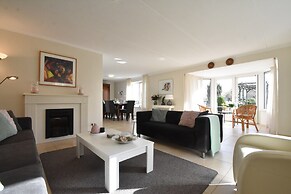 Family Home in Zeewolde by Forest Trails