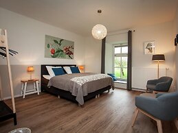 Pet-friendly Mansion