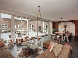 Pet-friendly Mansion