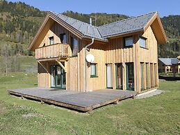 Luxurious Chalet in Murau with Outside Hot Tub