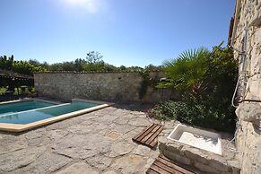 Garrigue Hideaway in Lanas