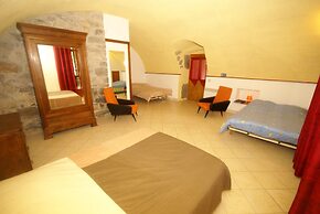 Garrigue Hideaway in Lanas