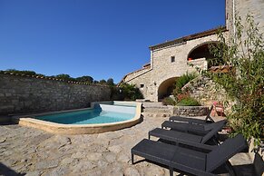 Garrigue Hideaway in Lanas
