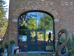 Flat in Water Mill 10 km From Maastricht