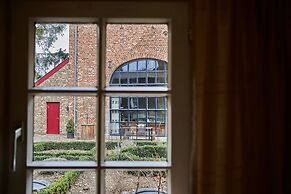 Flat in Water Mill 10 km From Maastricht