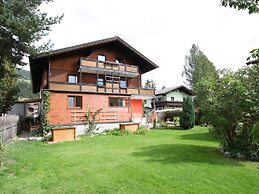 Plush Apartment in Altenmarkt im Pongau near Ski Area