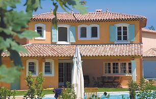 Elegant Villa in Fayence
