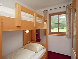 Chalet With Sauna, Pool & Valley-views in Wald