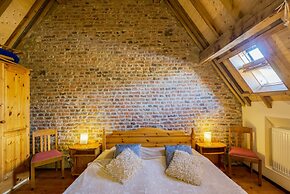 Rustic Apartment in Mesch near Town Center