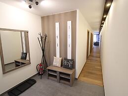 Modern Apartment With Garden, With Access to Sauna