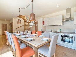 Pleasant Apartment in Gosau near Ski Area