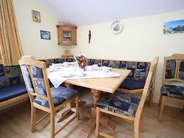 Lovely Apartment in Kleinarl near Ski Area