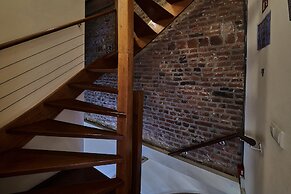 Spacious Villa near Town Center in Mesch