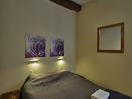 Spacious Villa near Town Center in Mesch