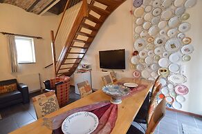 Spacious Villa near Town Center in Mesch