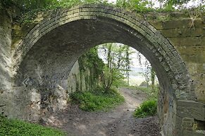 Spacious Villa near Town Center in Mesch