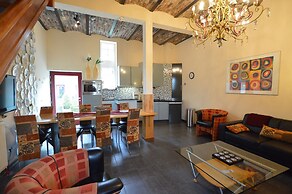 Spacious Villa near Town Center in Mesch