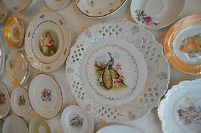 Spacious Villa near Town Center in Mesch