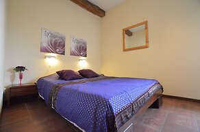 Spacious Villa near Town Center in Mesch