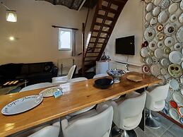 Spacious Villa near Town Center in Mesch