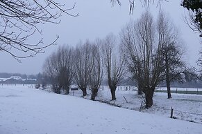 Spacious Villa near Town Center in Mesch