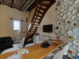 Spacious Villa near Town Center in Mesch