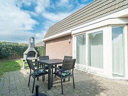 Nice House with Large Garden in Noordwijk near Sea