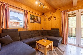 Spacious Chalet near Kreischberg Ski Area