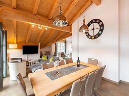 Luxury Penthouse in Brixen im Thale With Parking
