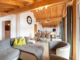 Luxury Penthouse in Brixen im Thale With Parking