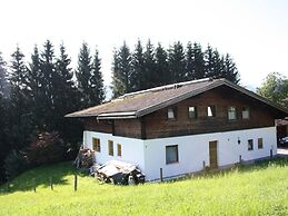 Classic Apartment near Flachau Salzburg with Mountain View