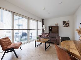 Luxury Apartment Near the Beach