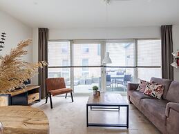 Luxury Apartment Near the Beach