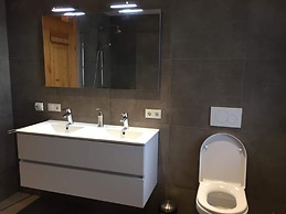 Chalet in Goldegg Near Ski Slopes