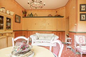 Studio in Montbrun Castle With Pool