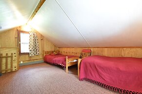 Quiet Chalet With Garden