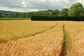 Farmstay With Garden Views