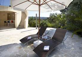 Villa in Sainte-maxime With Private Pool